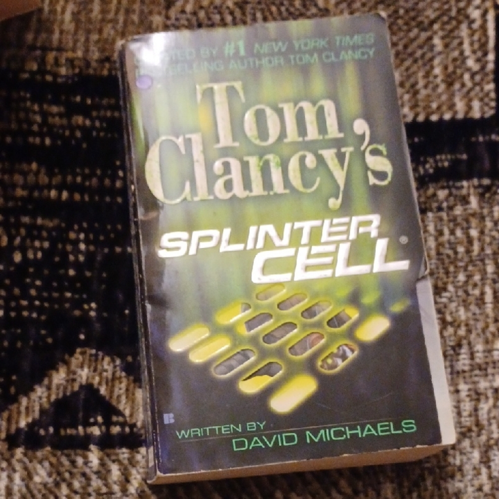 $4 Add-on "Tom Clancy's Splinter Cell" by David Michaels - Paperback Novel
